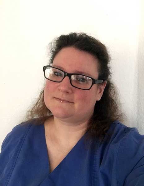 Janine Engelbarth, Medizinische Fachangestellte